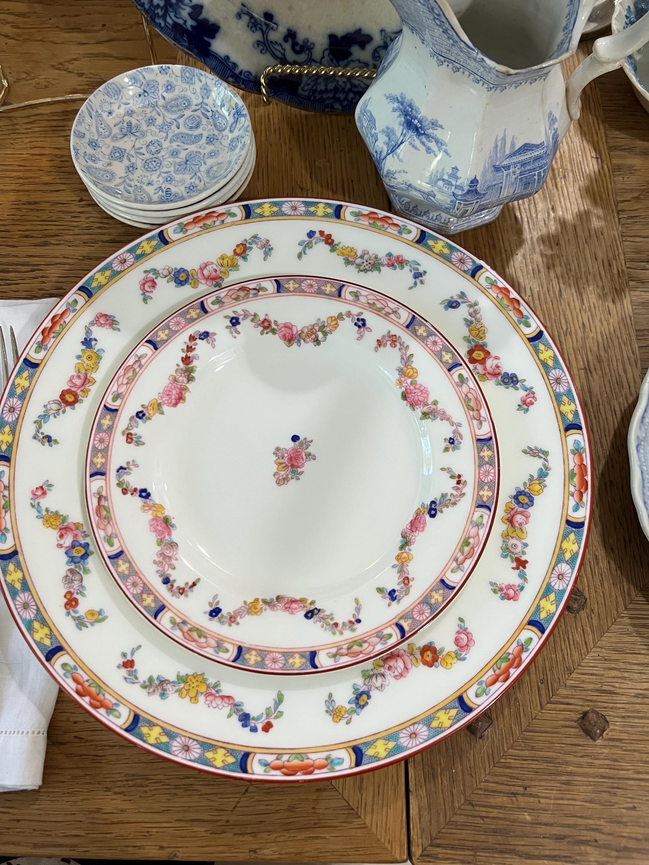 Vintage Mintons Royal China Dinner Plates, Floral Garland, Set of