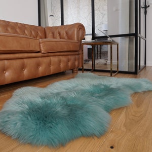 SCHAPENVACHT Lichtblauw aquakleurige plaid echt leer schapenleer geverfd decoratief vloerkleed lichtblauw comfortabel, gezellig, haar is erg dik, glanzend!