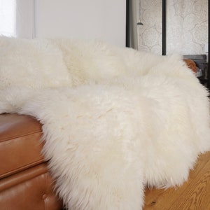 GIANT RUG Sexto SHEEPSKIN Six 80&quot; x 70&quot; White Throw Genuine Leather Sheep Skins Decorative rug - White comfy, cozy,  Throw Rugs Carpet