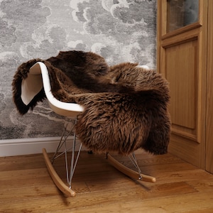 SHEEPSKIN Brown X  Throw Genuine leather Sheep Skin Decorative rug brown comfy, cozy, hair is very thick, shiny !