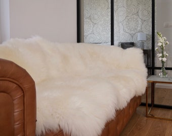 GIANT SHEEPSKIN Triple X  White Throw Genuine leather wool carpet 64" x 46" Decorative rug Natural comfy,cozy, hair is very thick, shiny !