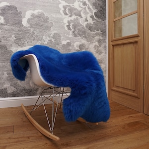 SHEEPSKIN navy Blue   Throw Genuine leather Sheep Skin  Decorative rug brown comfy, cozy, hair is very thick, shiny !