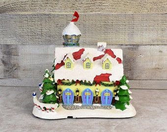 Hawthorne Village Watch Tower & Reindeer Barn Rudolph's Christmas Town Village Lighted House