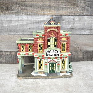 St Nicholas Square Police Station Lighted Christmas Village House READ