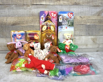 Gran lote de muñecos Beanie Babies pequeños de McDonald's, algunos todavía en el paquete