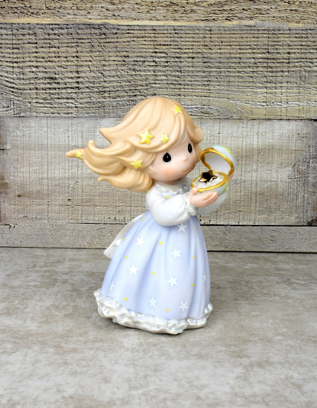 1999 Precious Moments Wishes for the World Figurine 530018 - Etsy