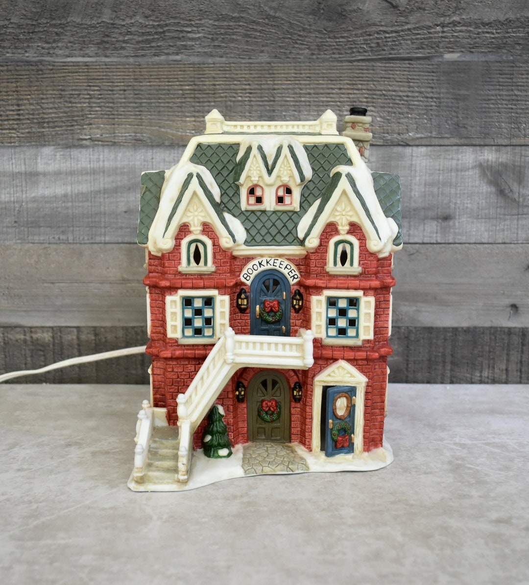 Mervyns Village Square Bookkeeper House Lighted Christmas Village House
