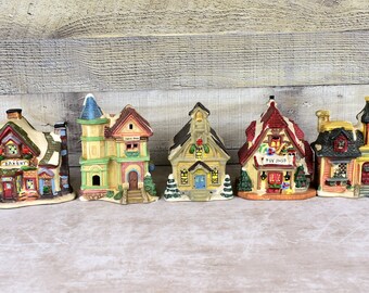 Winter Lodge Cobblestone Corners Porcelain House ~ Vintage Christmas  Village Collection Building Figurine Hand Painted Glitter Accent - Yahoo  Shopping