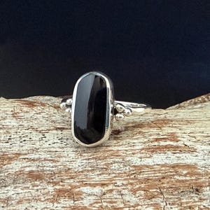 Rectangular Chevron Ring with Black Onyx // 925 Sterling Silver // Sizes 4 to 10