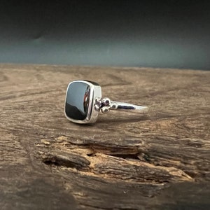 Beaded Onyx Ring // 925 Sterling Silver // Handmade // Size 4 to 10