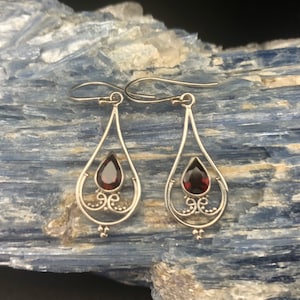 Dangly Garnet Earrings // Hypoallergenic // Beaded Teardrop Bali Setting // Sterling Silver