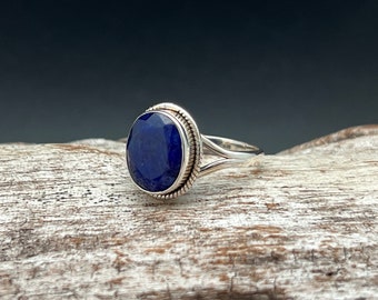 Bague saphir bleu // Argent sterling 925 // Sertissage ovale tressé // Tailles 6 à 10