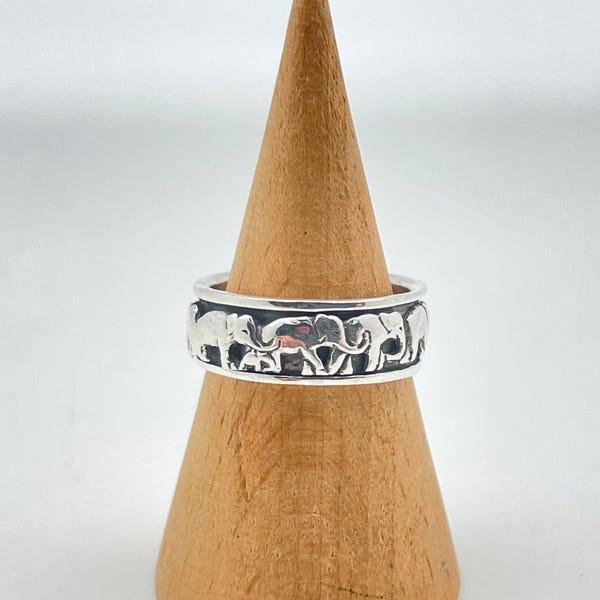 Handmade Oxidized Sterling Silver Elephant Spin Ring
