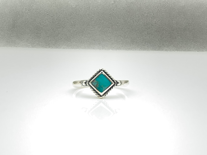 Diamond Shape Turquoise Ring // 925 Sterling Silver with Genuine Turquoise image 3