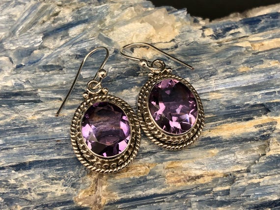 Boucles D'oreilles En Argent Sterling Avec Améthyste Ovale - Occasion (état Visible Sur Photos)