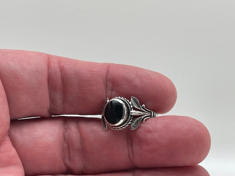 Leaf Design Black Onyx Ring // 925 Sterling Silver // Oxidized// Size 5 to 10 image 8