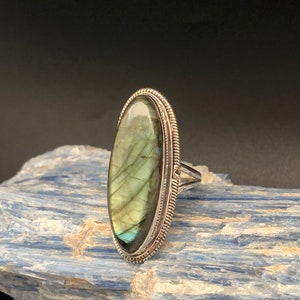 Large Labradorite Ring - Size 10 // 925 Sterling Silver // Etched Oval Setting // Size 7