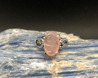 Rose Quartz Ring Size 8 // 925 Sterling Silver // Raw Rose Quartz Ring // Natural Rose Quartz Silver Ring // Pink Quartz Silver Ring