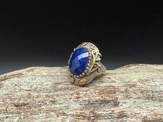 Large Vintage Style Blue Lapis Ring // 925 Sterling Silver with Gold Accent // Size 7