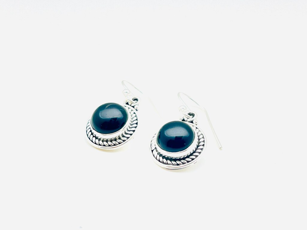 Orecchini In Argento 925 Con Onice Nero Vero – Forma Rotonda – 10 Mm – Pietra 7 Mm – Gioiello Semplice E Spirituale