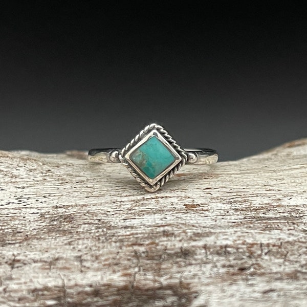 Diamond Shape Turquoise Ring // 925 Sterling Silver with Genuine Turquoise