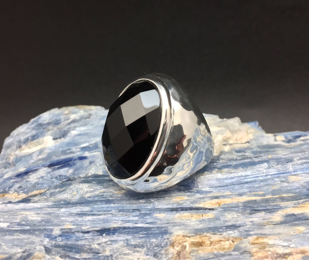 Black Onyx Ring // 925 Sterling Silver // Hammeted Oval - Etsy