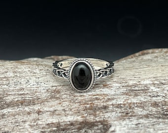 Braided Onyx Silver Ring // 925 Sterling Silver // Size 5 to 10