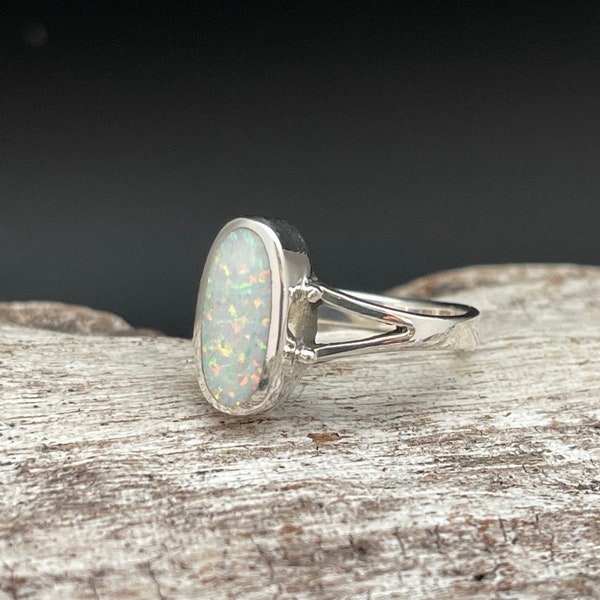 White Opal Ring - Etsy