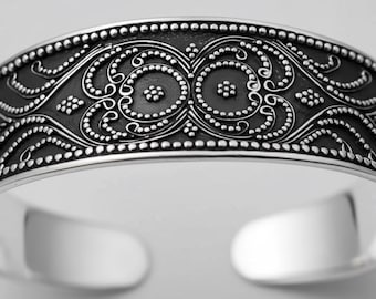 Sierlijke Bali-manchet met korrels // 925 sterlingzilver // Handgemaakt