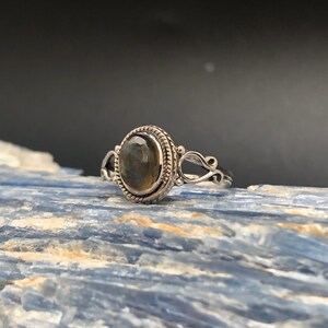 Braided Silver Labradorite Ring // 925 Sterling Silver