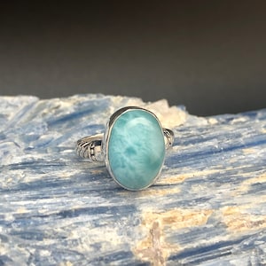 Size 6 Larimar Ring // Ocean Blue Larimar Ring // Bali Setting // 925 Sterling Silver