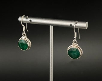 Green Emerald Earrings // 925 Sterling Silver // Braided Round Setting // Handmade