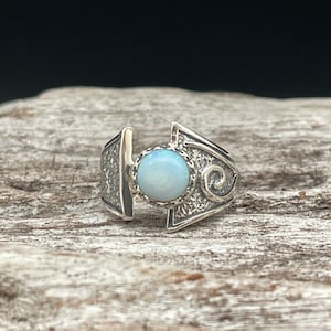 Opal Ring Size 9 // 925 Sterling Silver // Oxidized Swirl Opal Ring