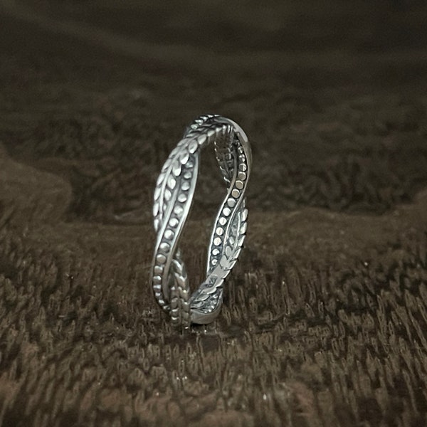 Bali Braid Silver Ring // 925 Sterling Silver // Oxidized Silver Bali Band Ring