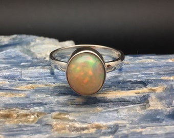 Opal Silver Ring // 925 Sterling Silver // Natural Ethiopian Opal // Simple Oval Setting