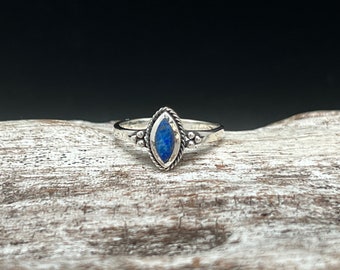 Vintage Style Marquee Lapis Ring // 925 Sterling Silver // Sizes 5 to 10
