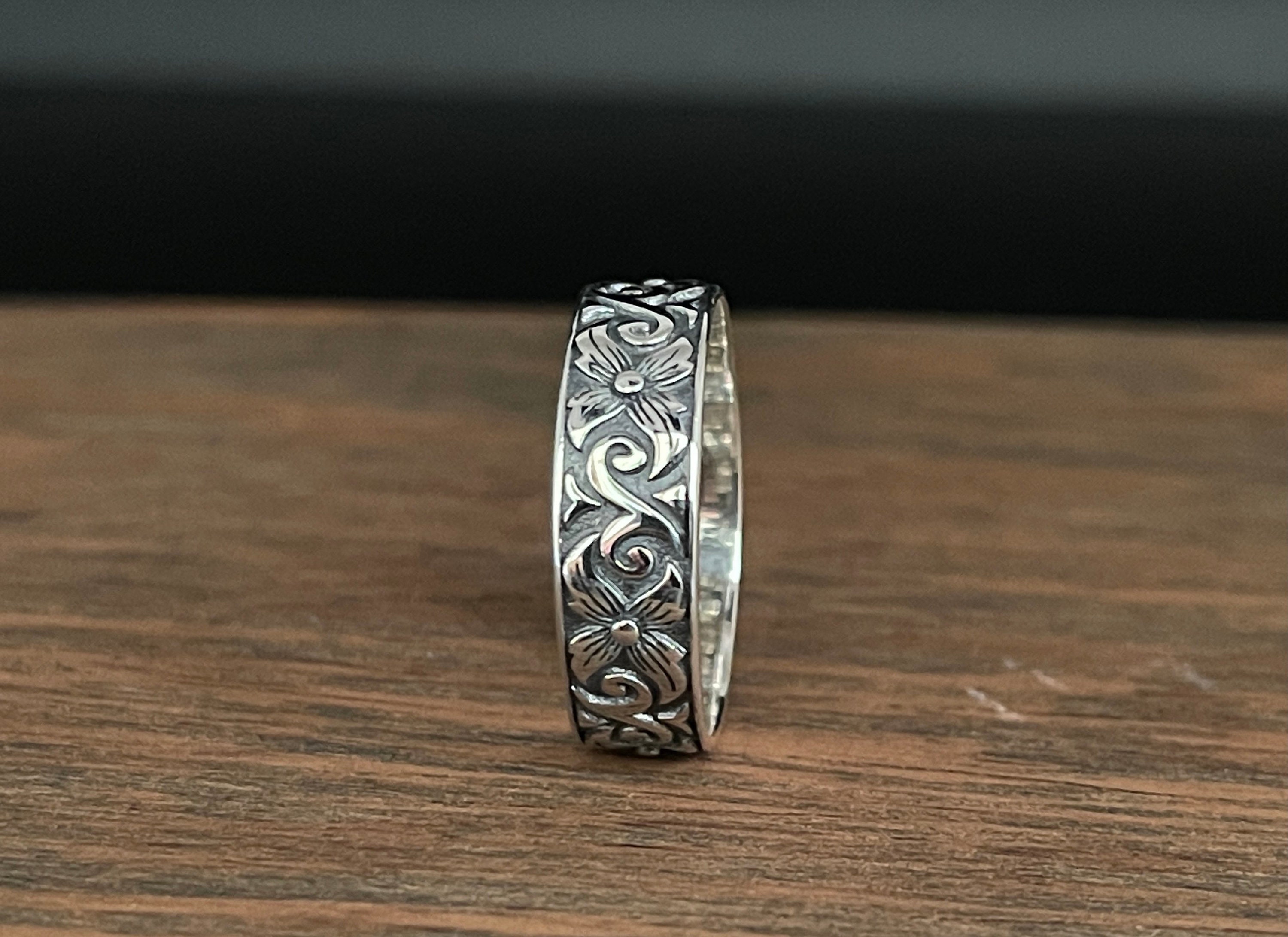 Floral Vines Pattern Silver Ring // 925 Sterling Silver