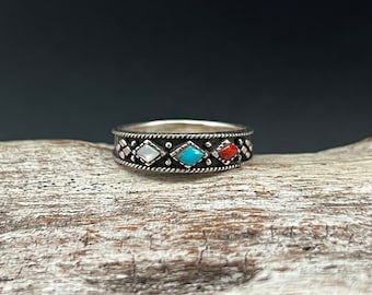 Multi-Stone Gem Silver Ring // 925 Sterling Silver // Sizes 5 to 10