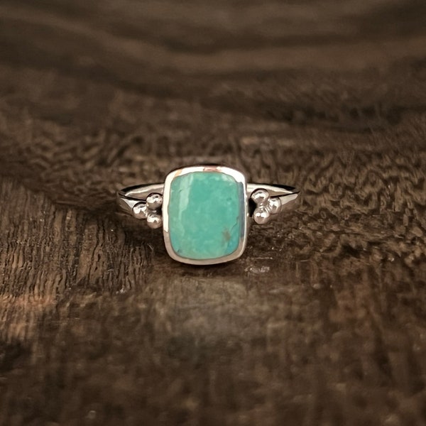 Rectangular Shape Turquoise with Genuine Turquoise // 925 Sterling Silver // Sizes 5 to 10
