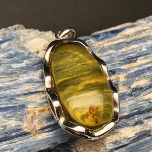 Green Amber Pendant // 925 Sterling Silver // Oval Setting // Natural Baltic Amber // Translucenct Green Color