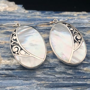 Mother of Pearl Earrings // Oval Shape Mother of Pearl Earrings // Bali Vines MOP Earrings