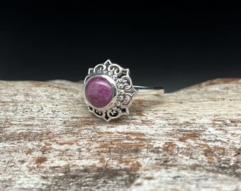 Mandala Ruby Silver Ring // 925 Sterling Silver // Sizes 7, 8, 9