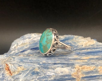 Turquoise Statement Ring // 925 Sterling Silver // Bali Setting // Turquoise Silver Ring