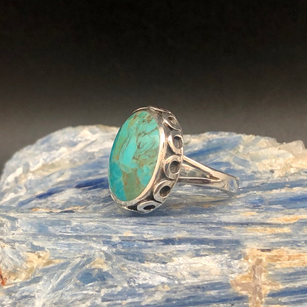Turquoise Statement Ring // 925 Sterling Silver // Bali Setting // Turquoise Silver Ring