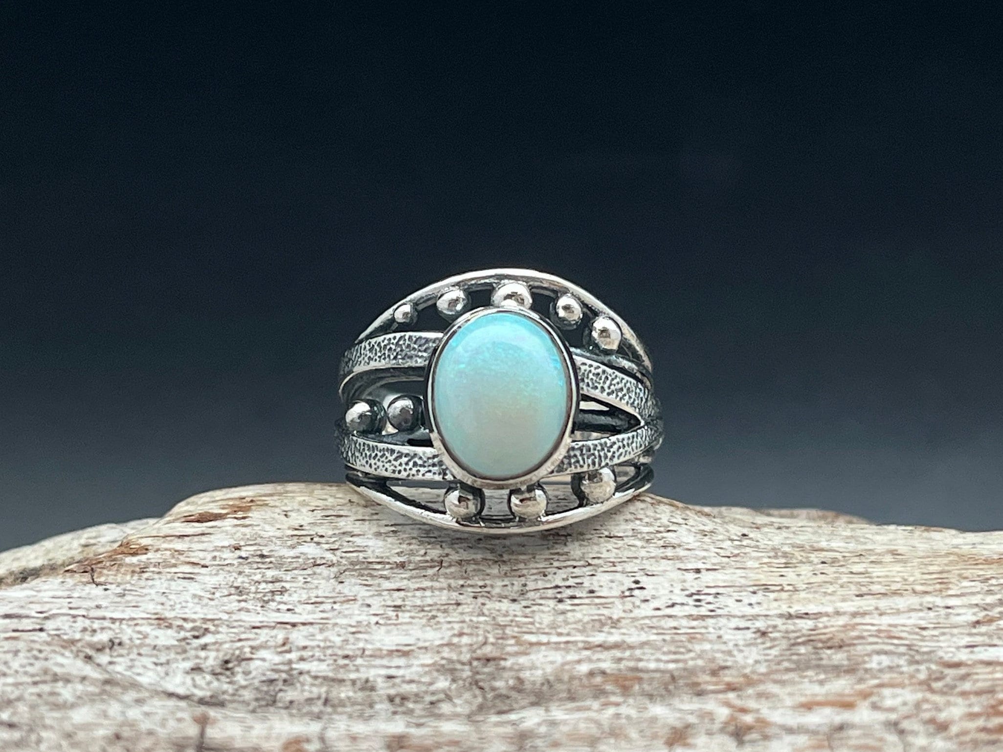 酸化オパールリング // 925スターリングシルバー // サイズ8 - Etsy 日本
