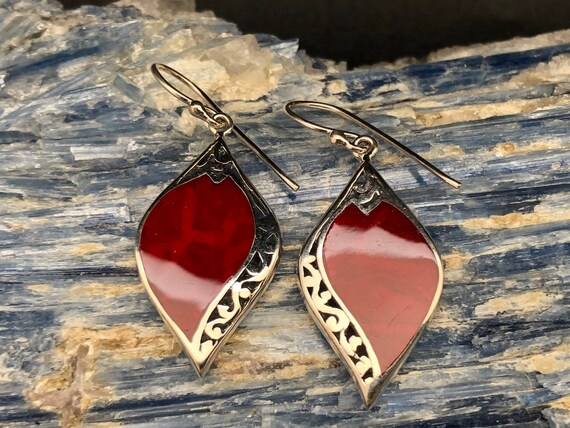 Red Shell Dangle Earrings Sterling Silver Red Shell Dangle Earrings Sterling Silver