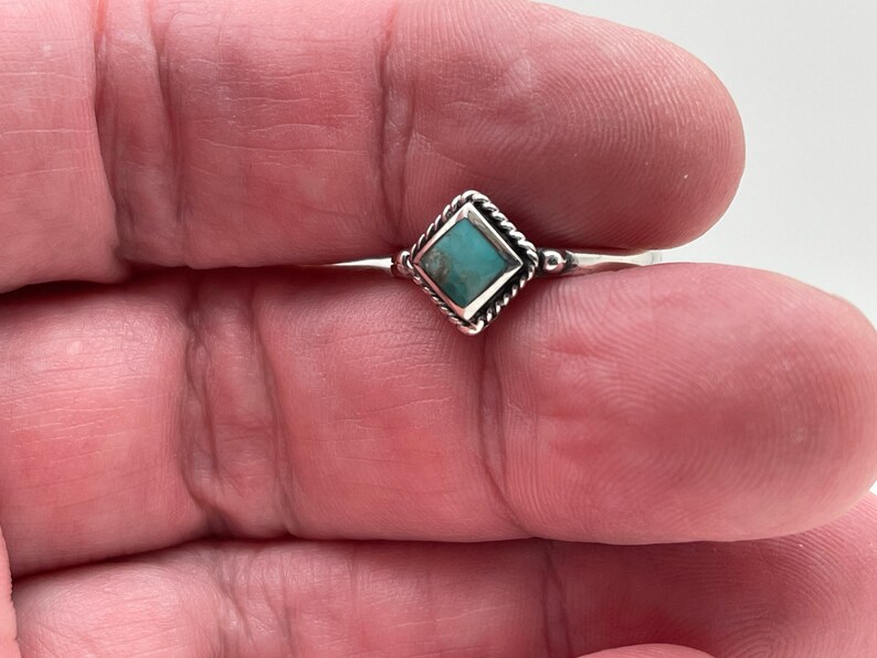 Diamond Shape Turquoise Ring // 925 Sterling Silver with Genuine Turquoise image 4