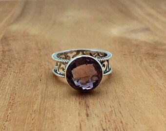 Ametist Silverring Storlek 9 // 925 Sterling Silver // Utskuren infattning // Rund slipning
