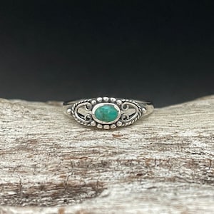 Small Vintage Style Turquoise Ring // 925 Sterling Silver With Genuine ...