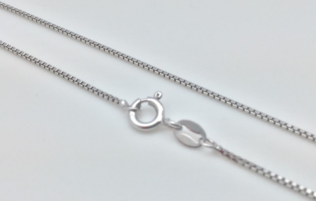 Sterling Silver Box Chain Necklace: 18